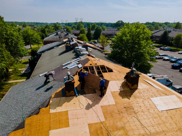 24/7 Emergency Storm Damage Roof Repair experts in Solsville, NY